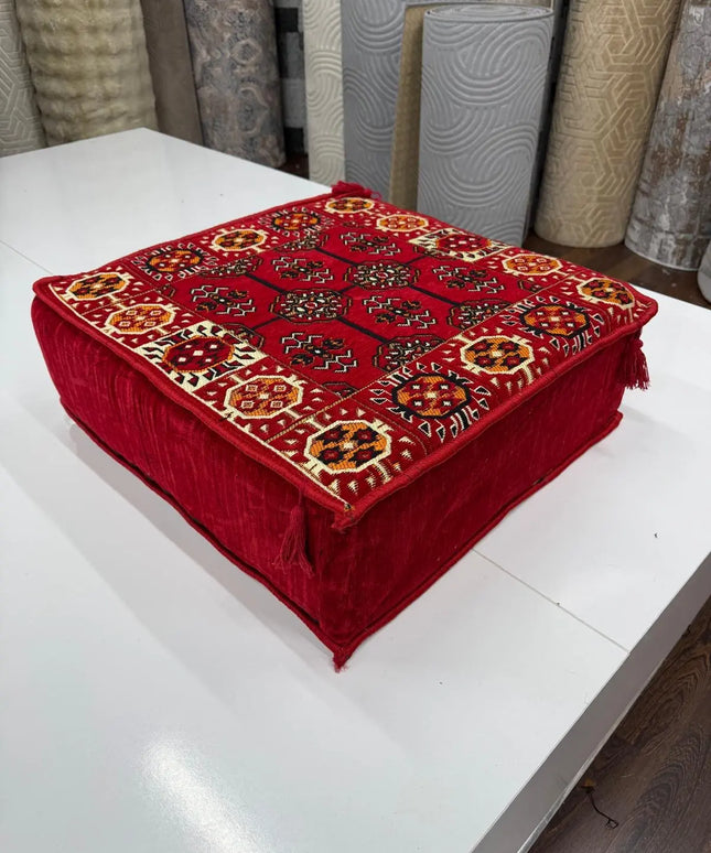 Table basse en mousse « perse rouge » Sedirhan