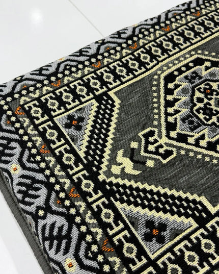 dossier d'angle " oriental gris " pour sark kose Sedirhan