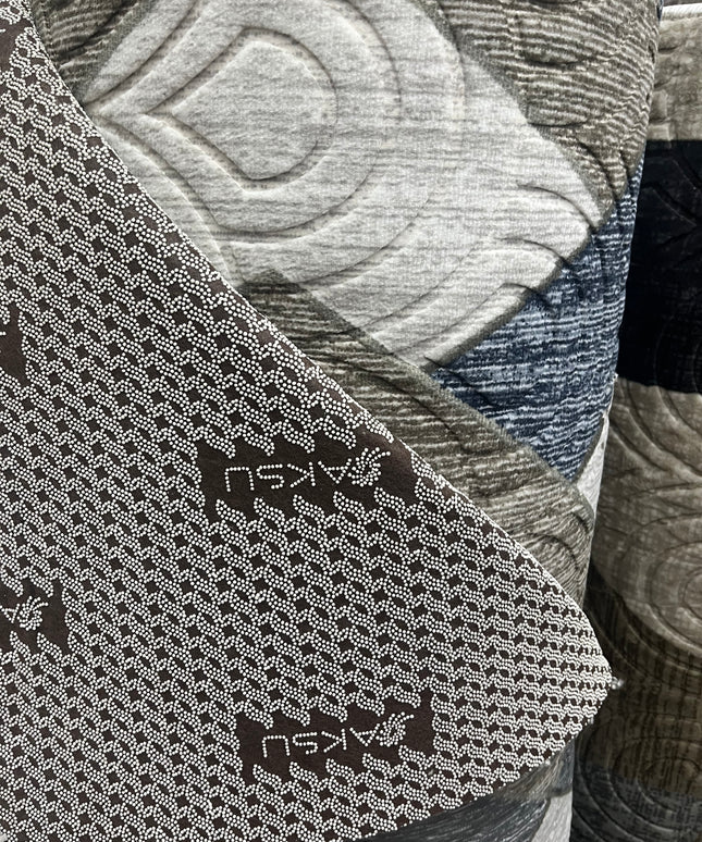 Tapis sur mesure "prisme gris-bleue" Ardasia