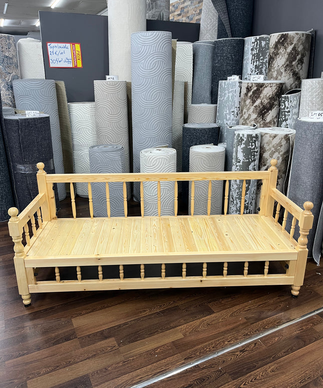 Sedir banc en bois massif verni Sedirhan